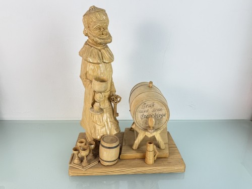 Holz kunst schnitzerei figur - kunst,