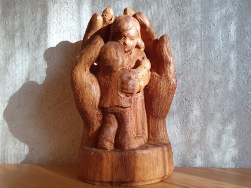 Kunstvolle geschnitzte