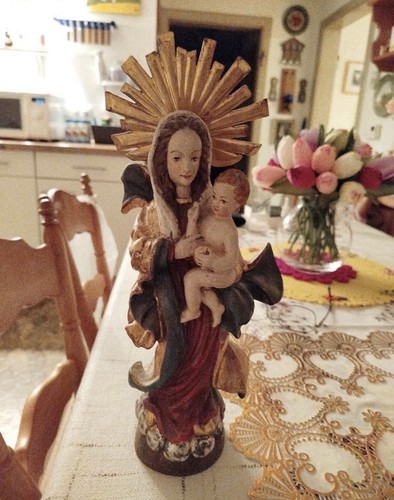 Madonna mit kind veritas - madonna,