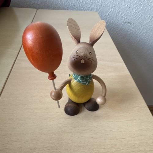 Holzfigur osterhase mit am - osterhase, ei