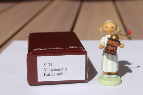 Flade mädchen mit - "mädchen,