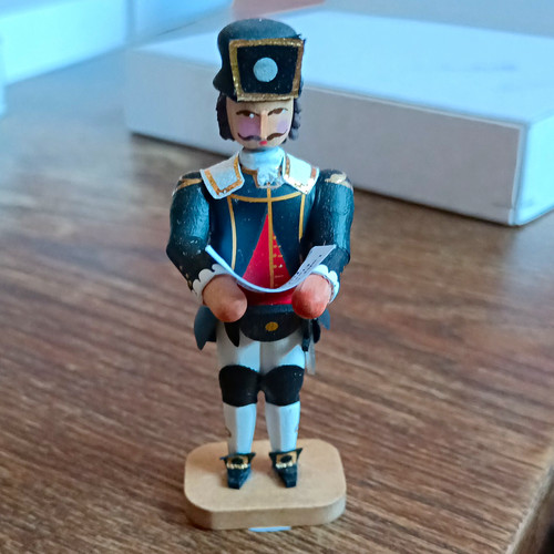 Werner figuren holzfigur - werner,