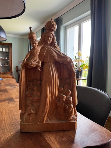 Schutzmantel madonna schöne - schutzmantel, madonna,